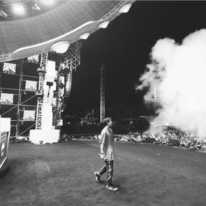 极品一线天视频
